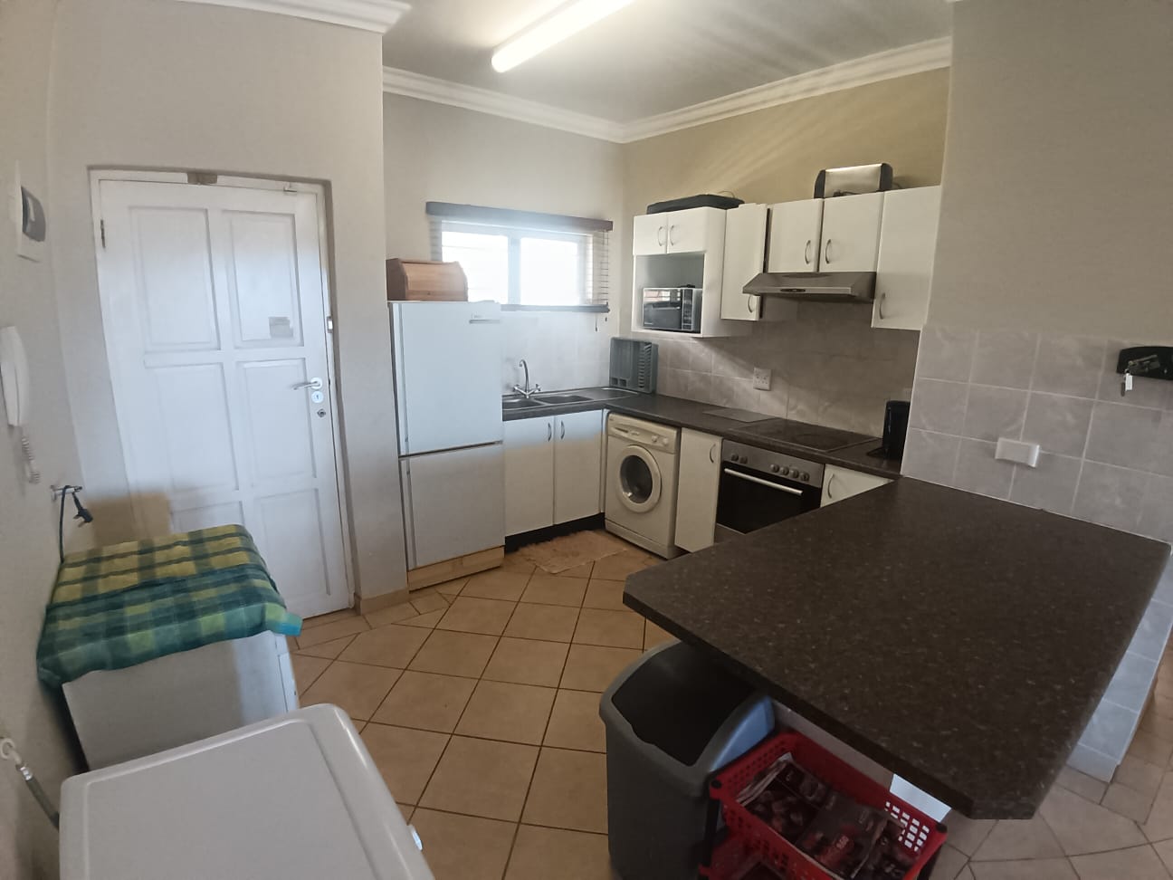 2 Bedroom, 2 Bathroom, Margate Sea View for Sale