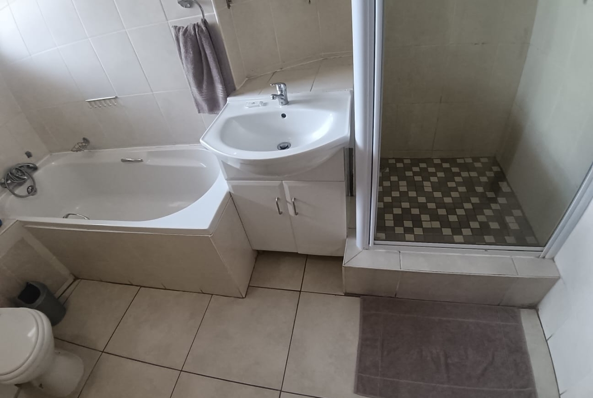 2 Bedroom, 2 Bathroom, Margate Sea view for Sale