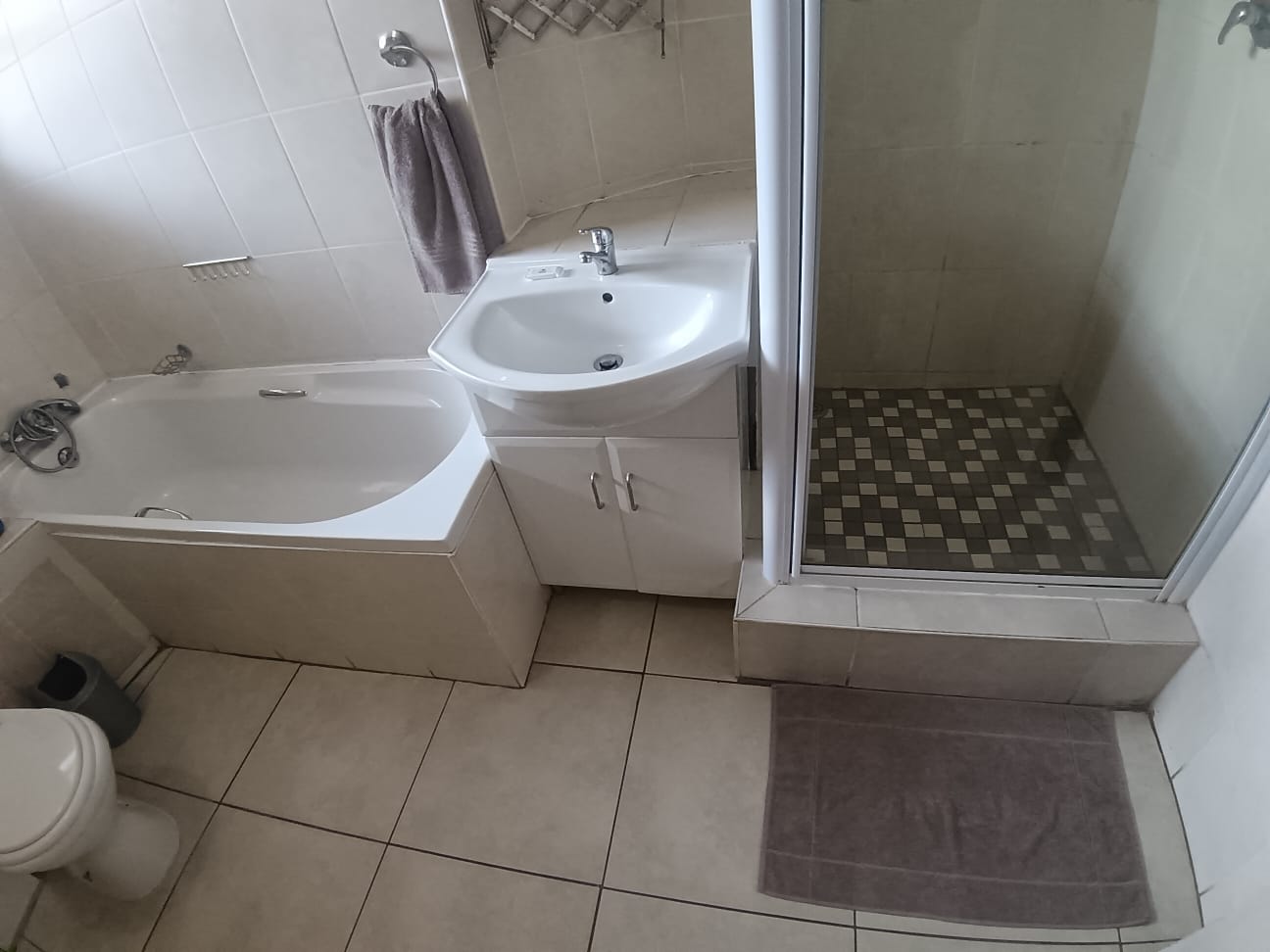 2 Bedroom, 2 Bathroom, Margate Sea view for Sale