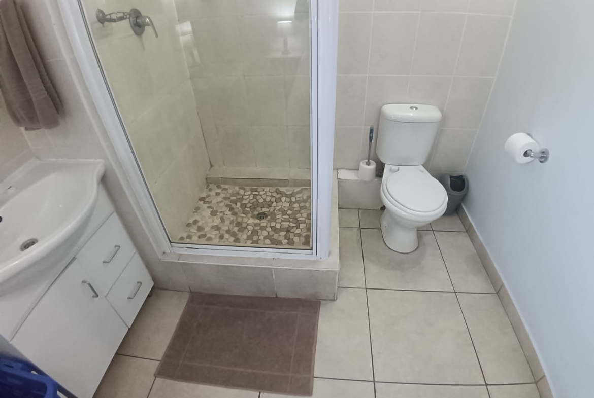 2 Bedroom, 2 Bathroom, Margate Sea view for Sale