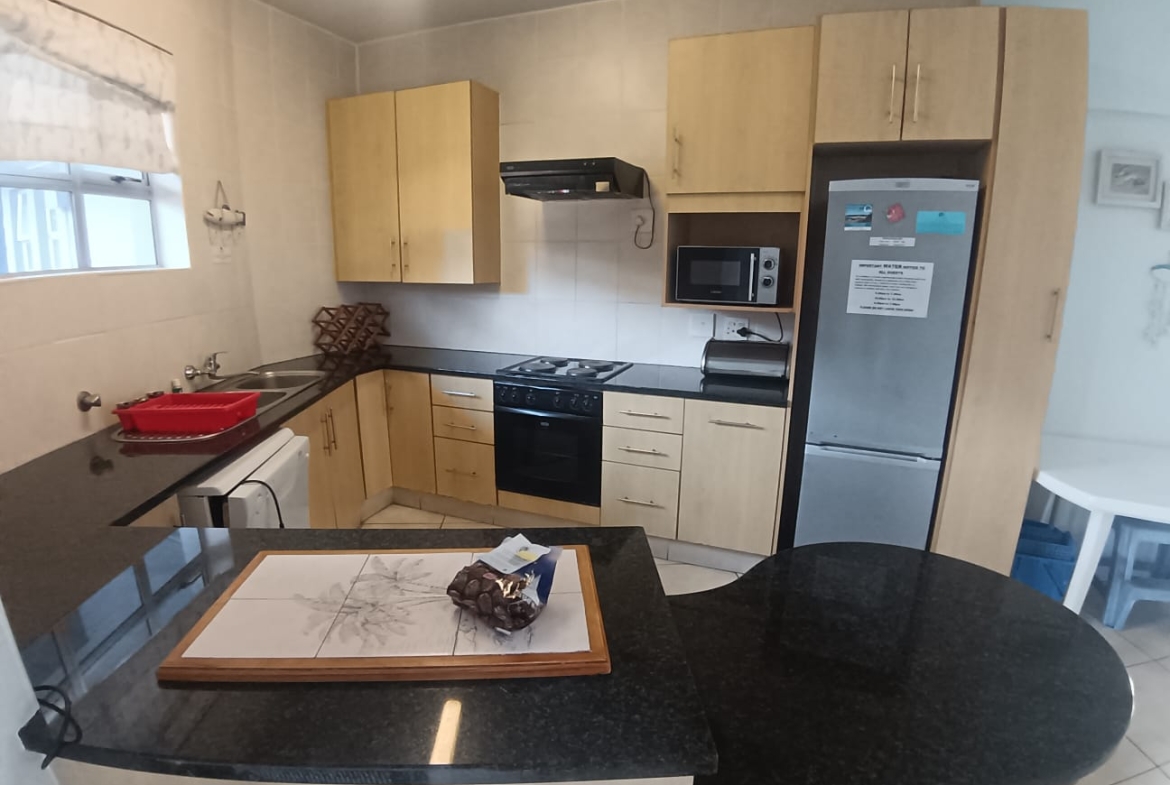 2 Bedroom, 2 Bathroom, Margate Sea view for Sale