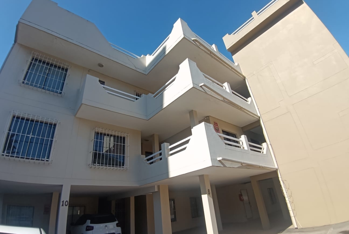 3 Bedroom, 2 Bathroom, open plan, Manaba Sea view for Sale