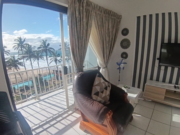 3 Bedroom, 2 Bathroom, open plan, Margate Sea view for Sale