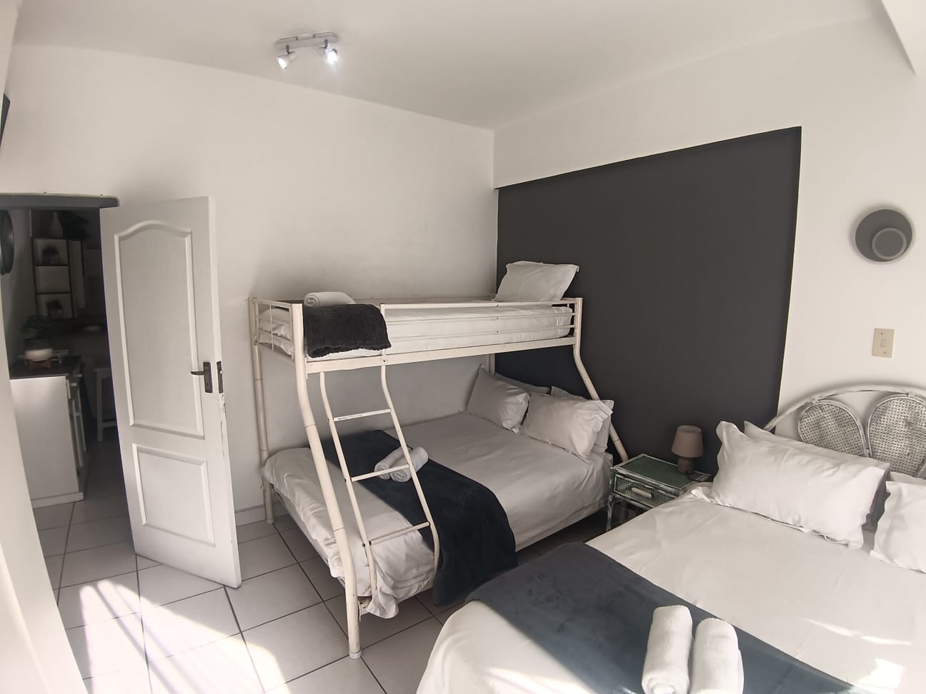 15478499 3 Bedroom, 2 Bathroom, open plan, Margate Sea view for Sale