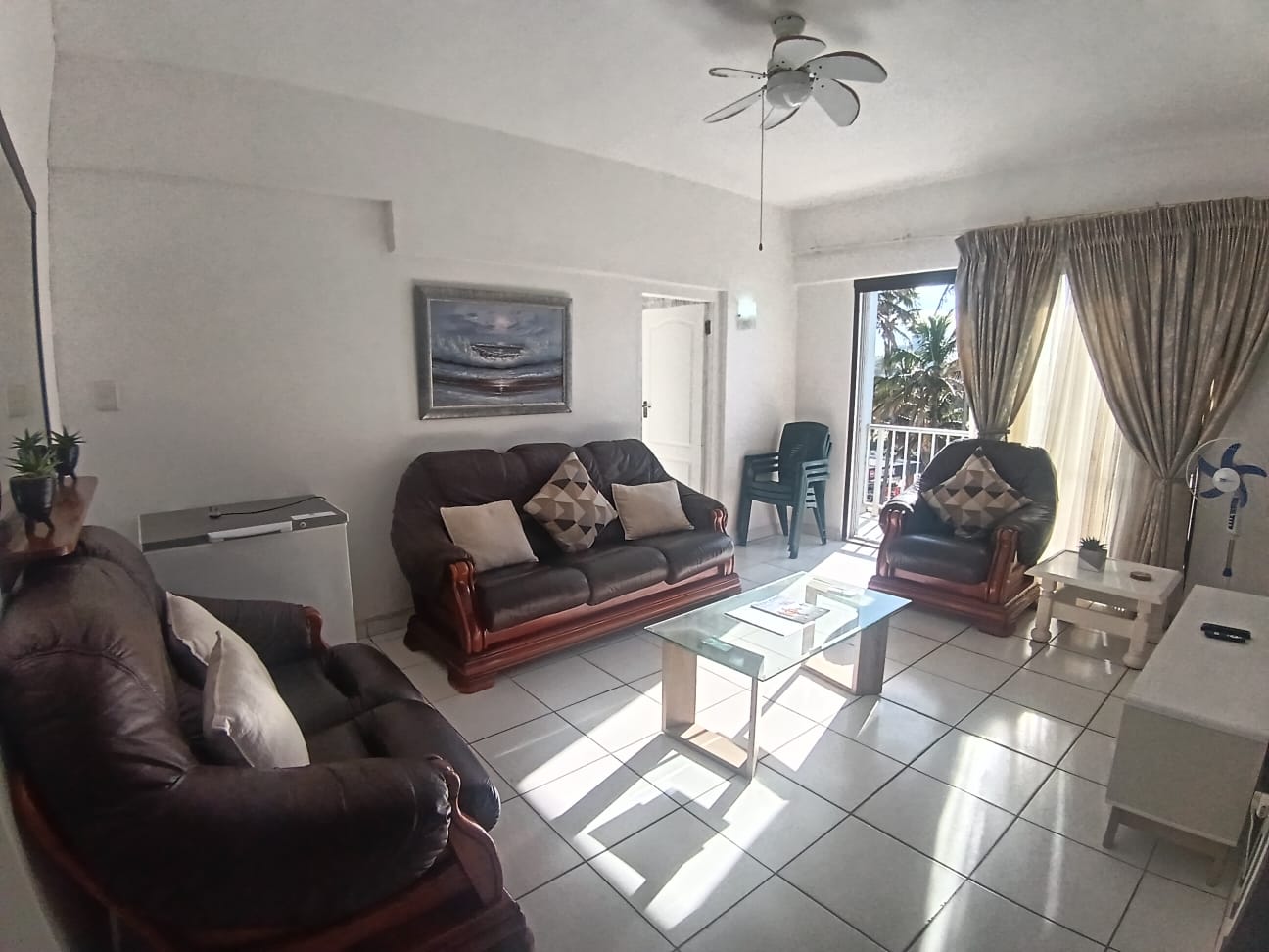 15478500 3 Bedroom, 2 Bathroom, open plan, Margate Sea view for Sale