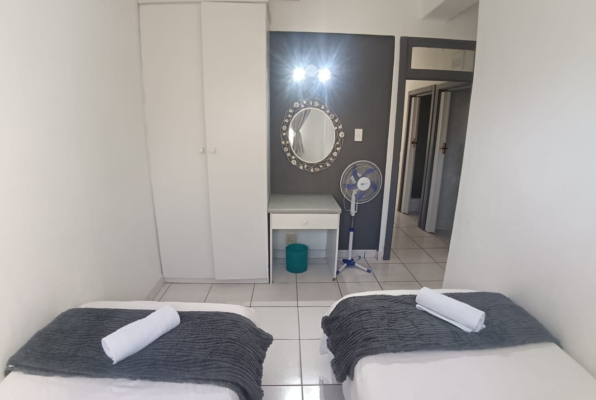 3 Bedroom, 2 Bathroom, open plan, Margate Sea view for Sale