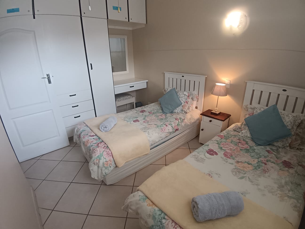 15502097 2 Bedroom, 2 Bathroom, Margate Sea View for Sale
