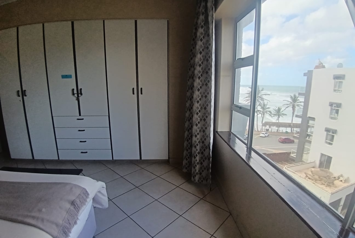 2 Bedroom, 2 Bathroom, Margate Sea View for Sale