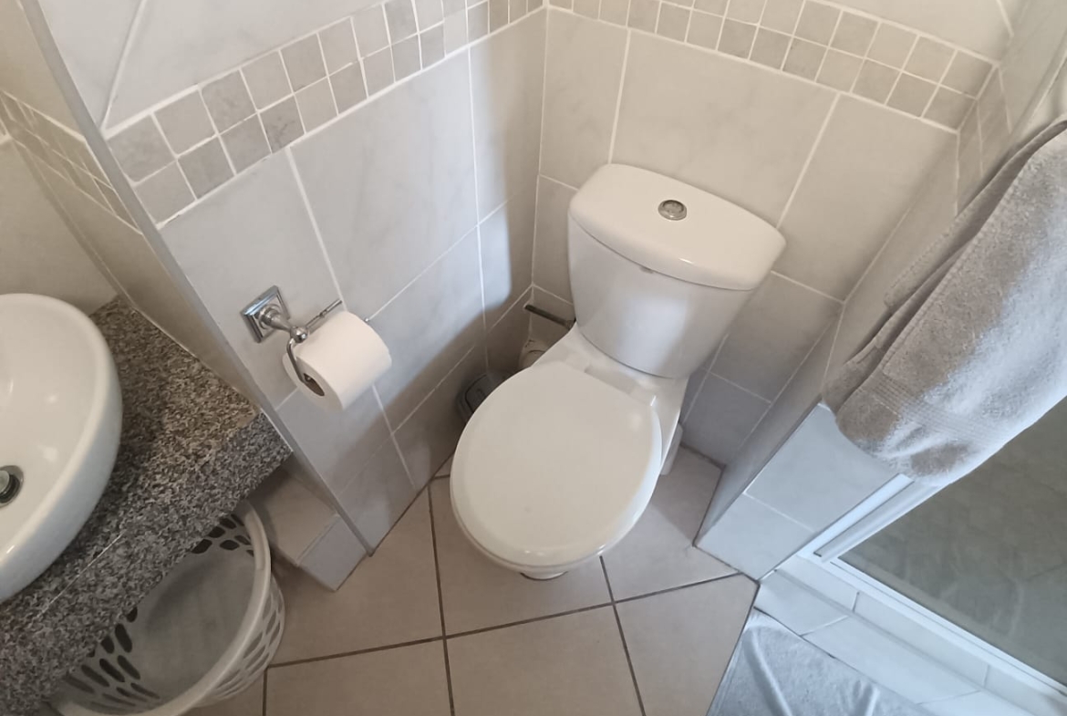 2 Bedroom, 2 Bathroom, Margate Sea View for Sale