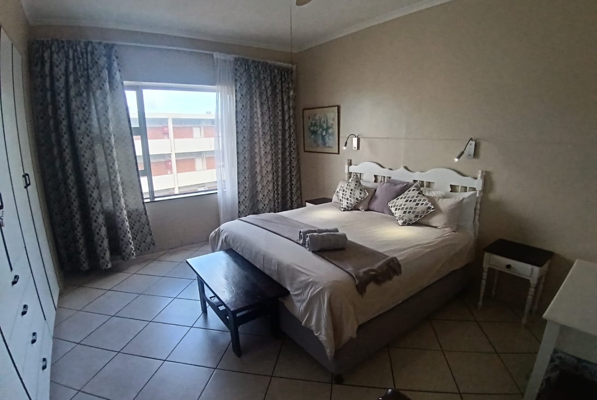 2 Bedroom, 2 Bathroom, Margate Sea View for Sale
