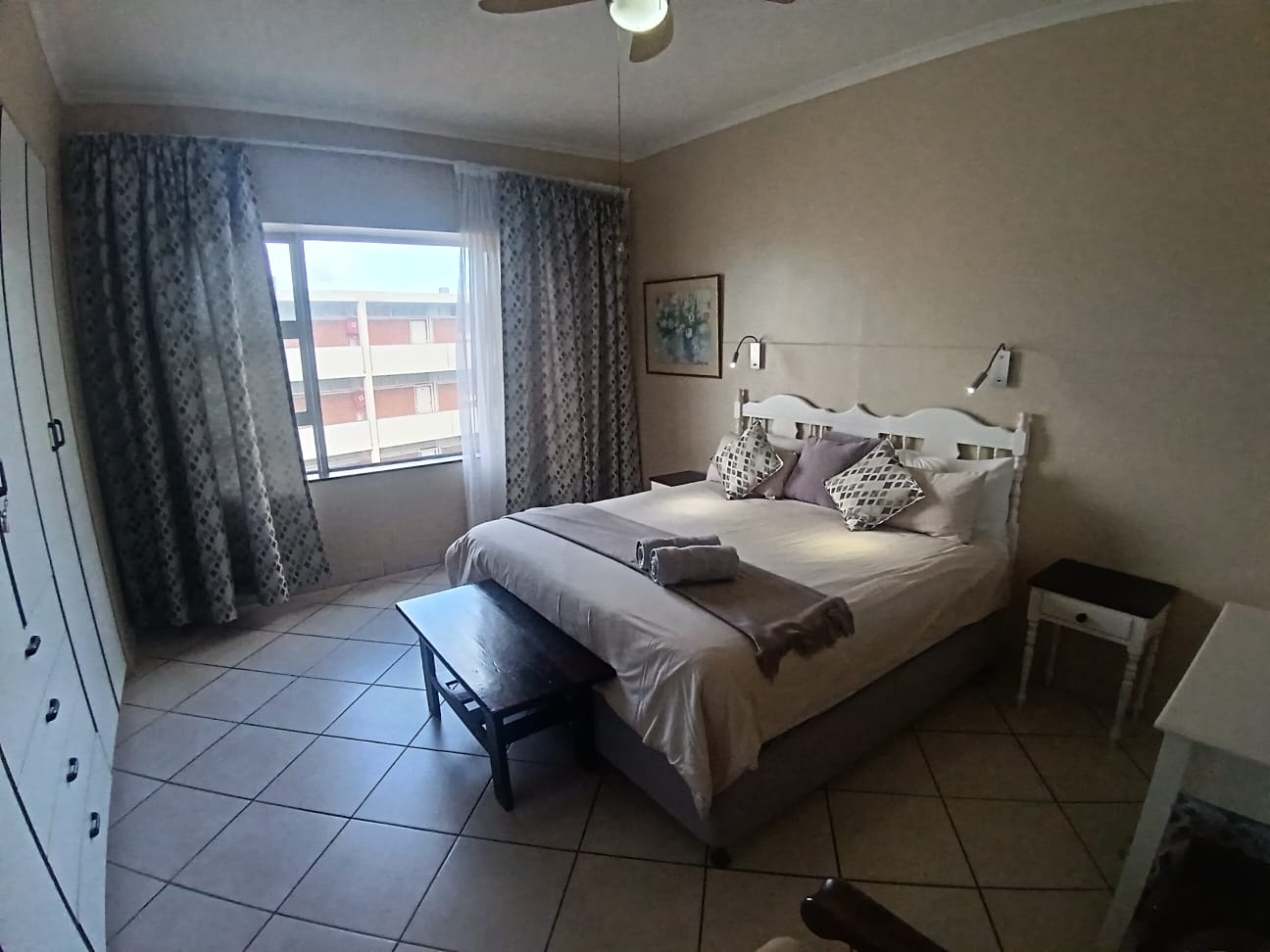 15502103 2 Bedroom, 2 Bathroom, Margate Sea View for Sale