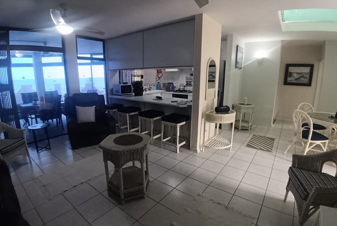 3 Bedroom, 2 Bathroom, open plan, Manaba sea view For Sale