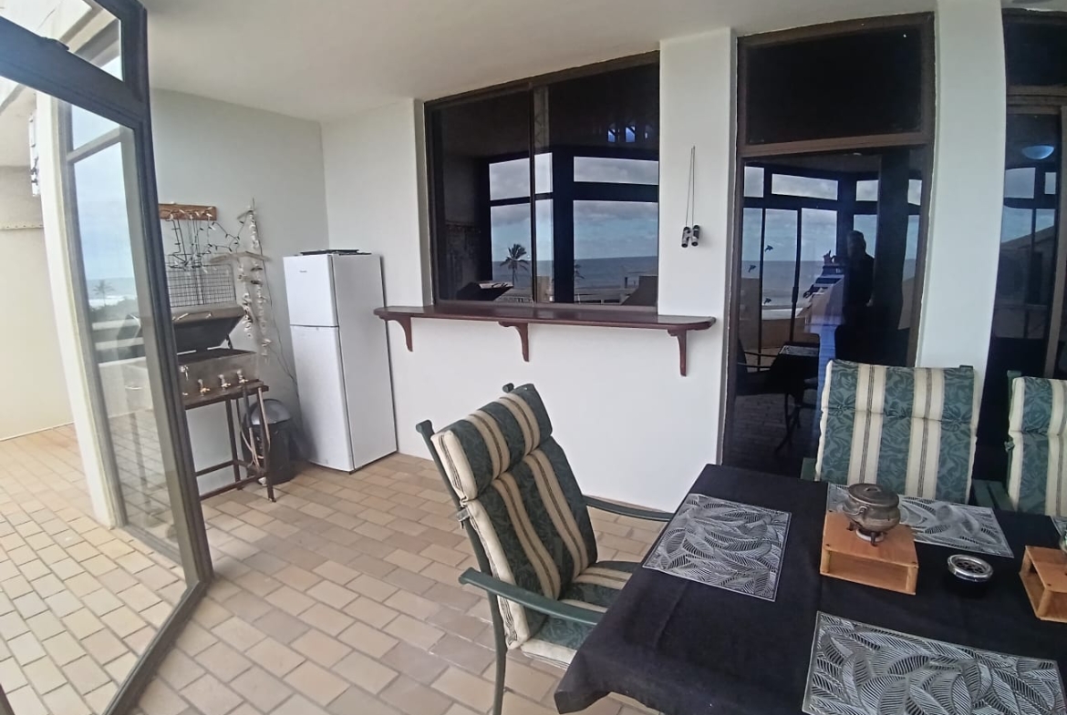 3 Bedroom, 2 Bathroom, open plan, Manaba sea view For Sale