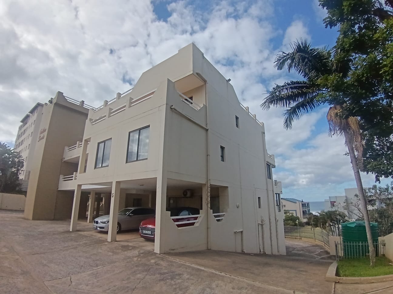 3 Bedroom, 2 Bathroom, open plan, Manaba sea view For Sale