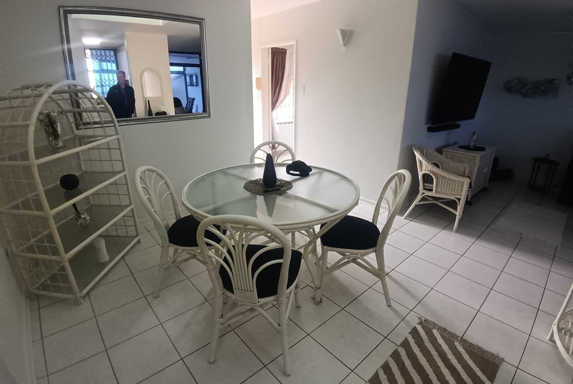 3 Bedroom, 2 Bathroom, open plan, Manaba sea view For Sale