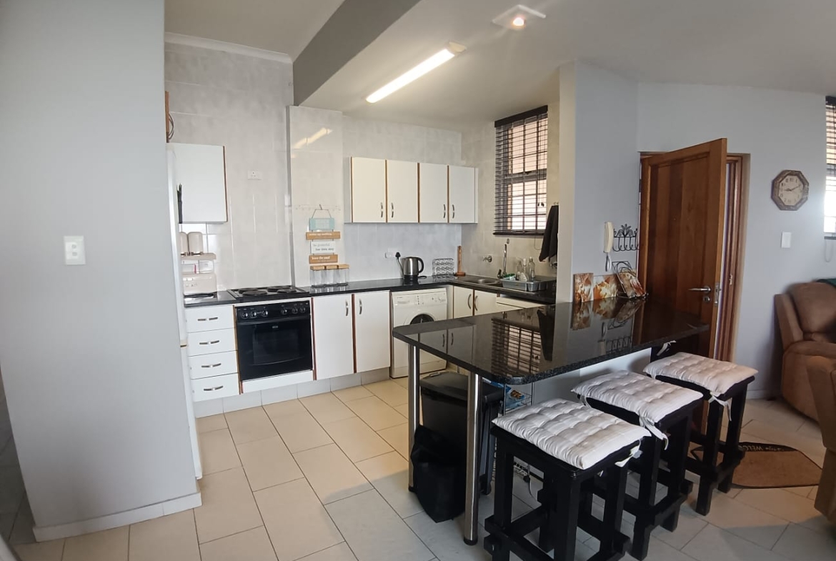 3 Bedroom, 2 Bathroom, open plan, Manaba Siew view For Sale