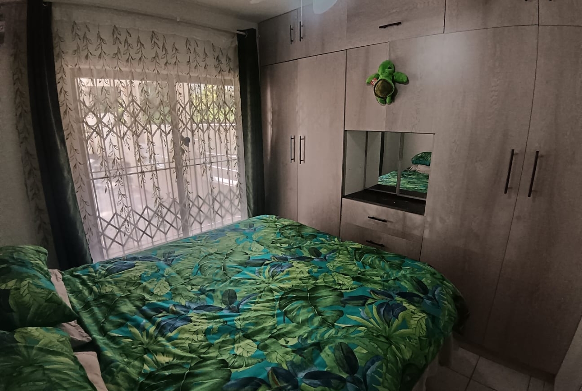 2 Bedroom, 2 Bathroom, Study, Open Plan, Manaba Sea View for Sale