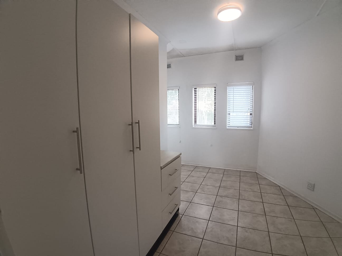 15589593 3 Bedroom, 3 Bathroom, open plan, Manaba sea view for Sale