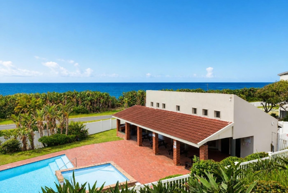 Laguna, Uvongo | R1,850,000 | 120 m² | 3 Bedrooms | Top Floor | Fully Furnished