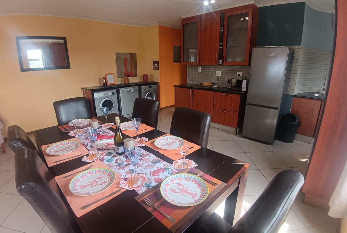 3 Bedroom, 2 Bathroom, Open Plan, Margate Sea view for Sale