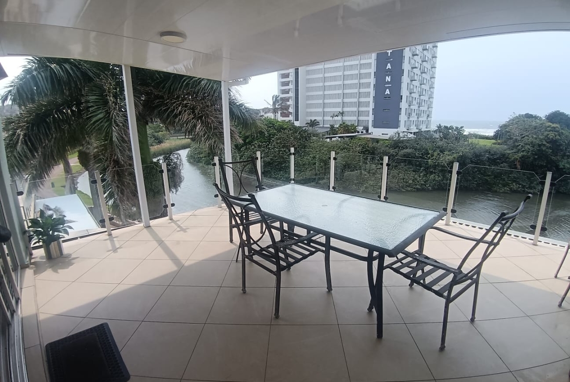 3 Bedroom, 2 Bathroom, Open Plan, Margate Sea view for Sale