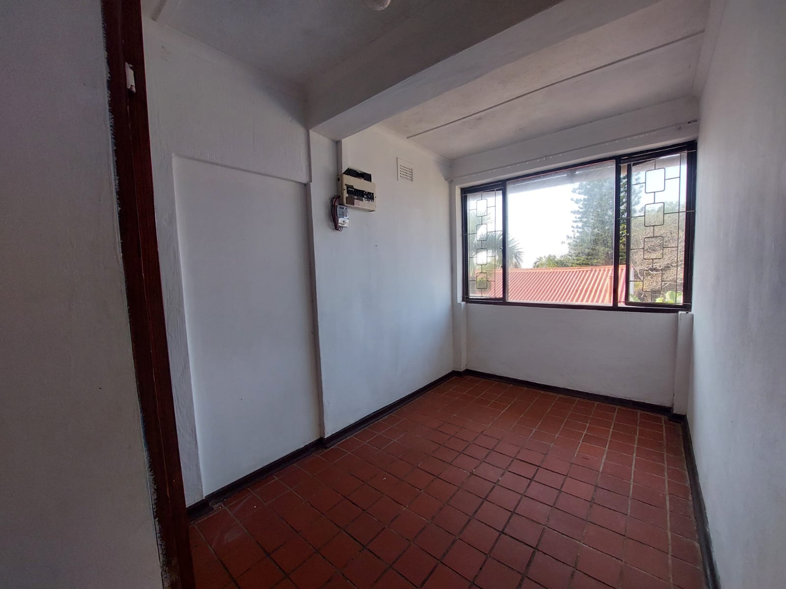 1a1cef94-52a7-46c5-881c-39554bc9a80b Cosy 2-Bedroom Unit to Rent in Margate