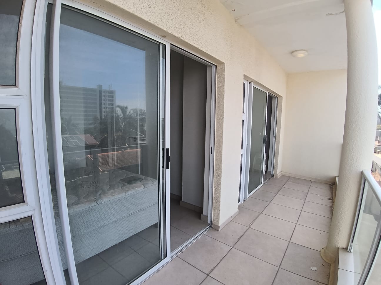 2 Bedroom, 1 Bathroom, open plan, Margate Sea view for Sale