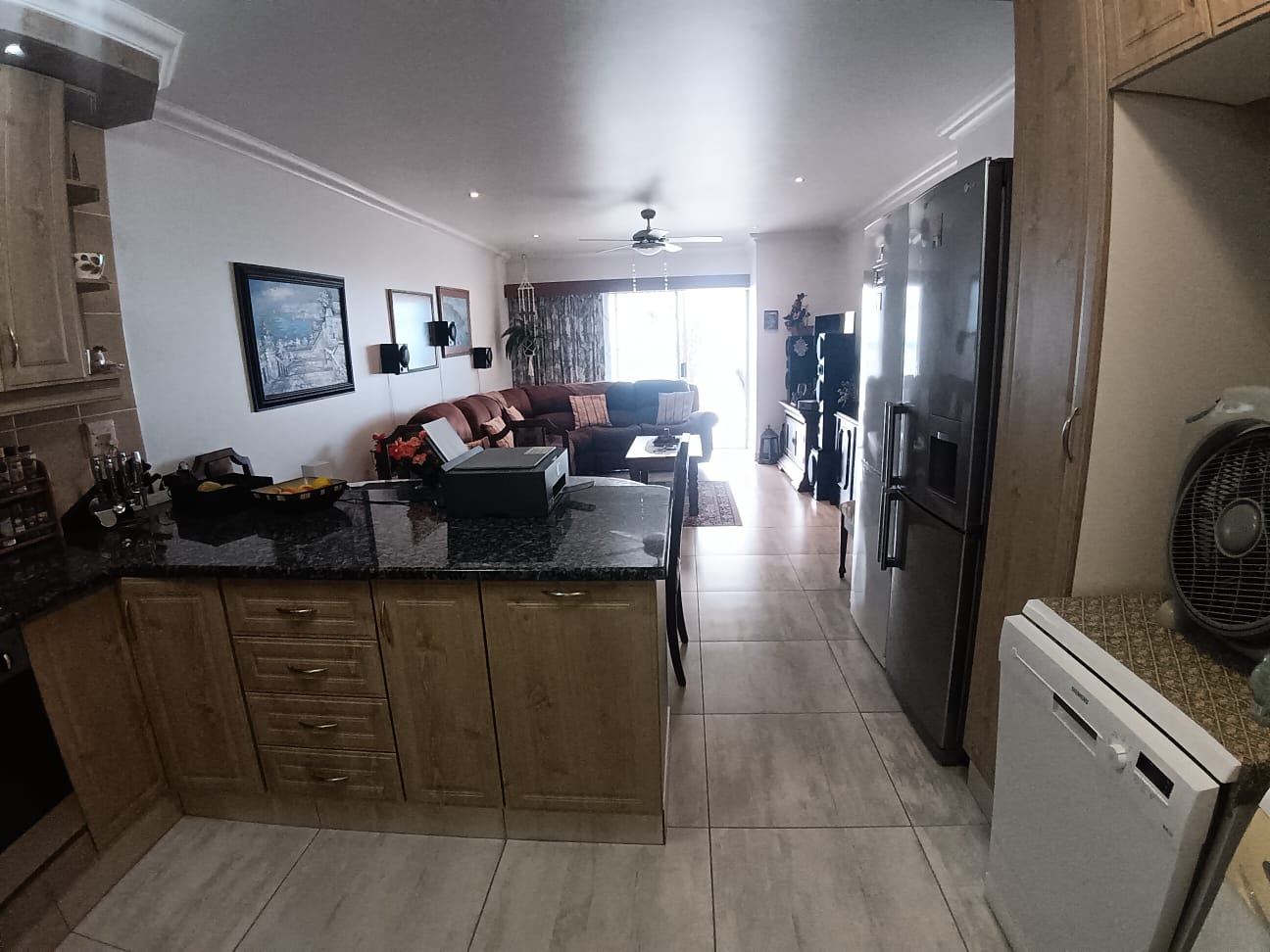 1d5cfb1d-707e-4df3-a356-1827532343f0 Spacious 3 Bedroom, 2 Bathroom, open plan Manaba Sea View For Sale