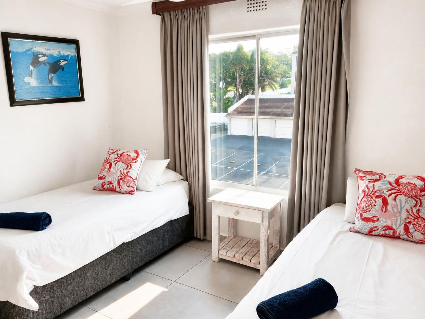 Laguna, Uvongo | R1,850,000 | 120 m² | 3 Bedrooms | Top Floor | Fully Furnished