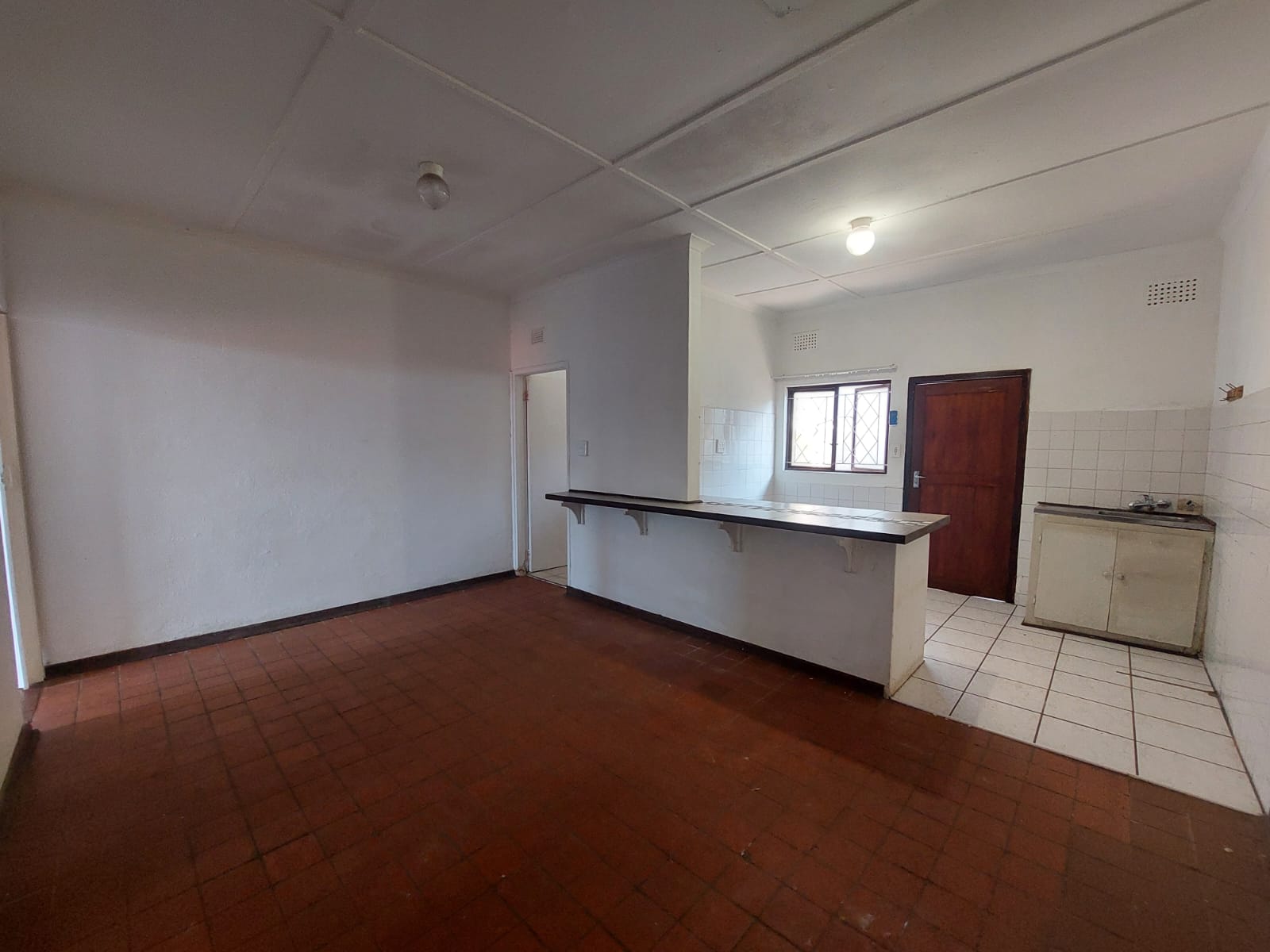 22b63a93-29d1-45c1-9ed5-741b4115c787 Cosy 2-Bedroom Unit to Rent in Margate