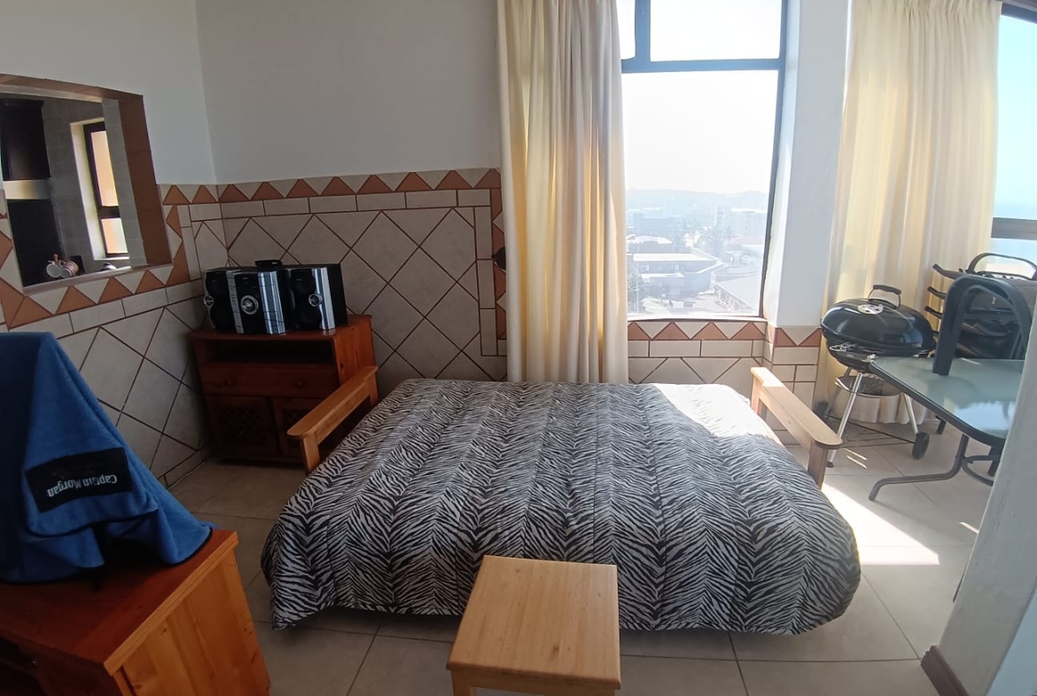 3 Bedroom, 2 Bathroom, open plan, Margate sea view for Sale