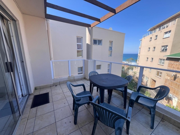 2 Bedroom Apartment For Rent in the Heart of Margate