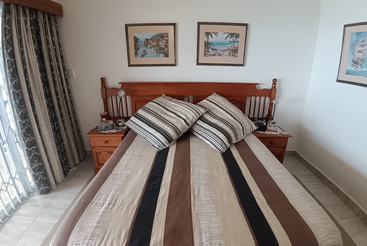 Spacious 3 Bedroom, 2 Bathroom, open plan Manaba Sea View For Sale