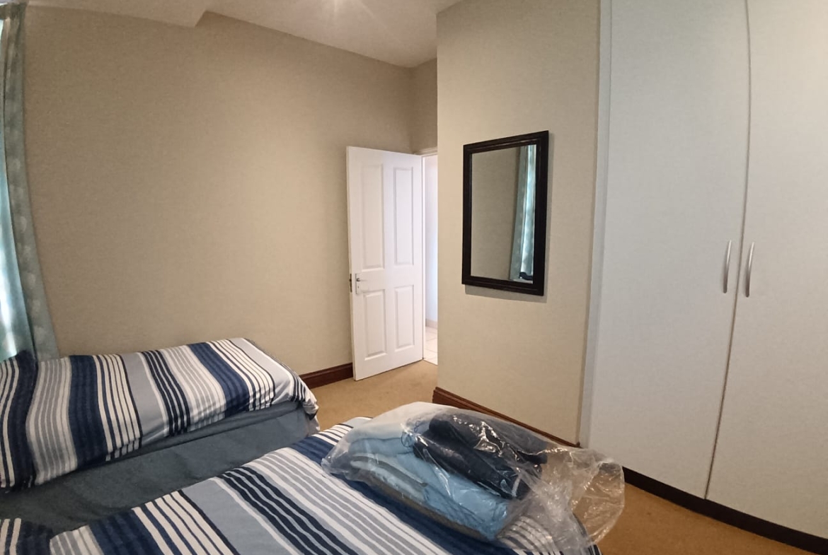 3 Bedroom, 2 Bathroom, Open Plan, Margate Sea view for Sale