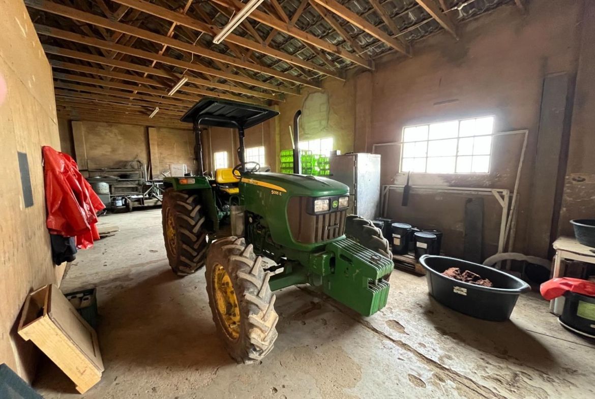 Farm for Sale in Izotsha