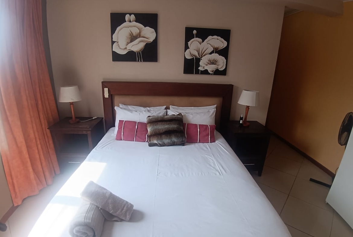 3 Bedroom, 2 Bathroom, Open Plan, Margate Sea view for Sale