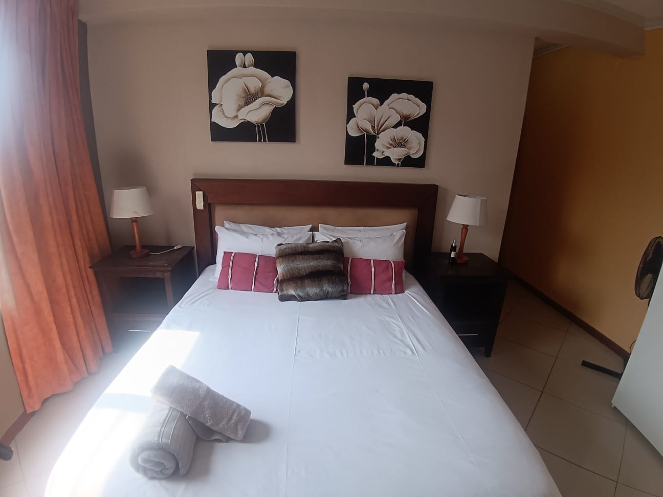 3 Bedroom, 2 Bathroom, Open Plan, Margate Sea view for Sale
