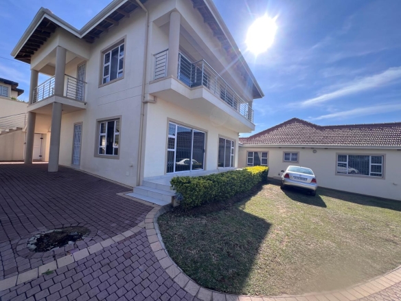 Modern 2 Bedroom Apartment For Rent