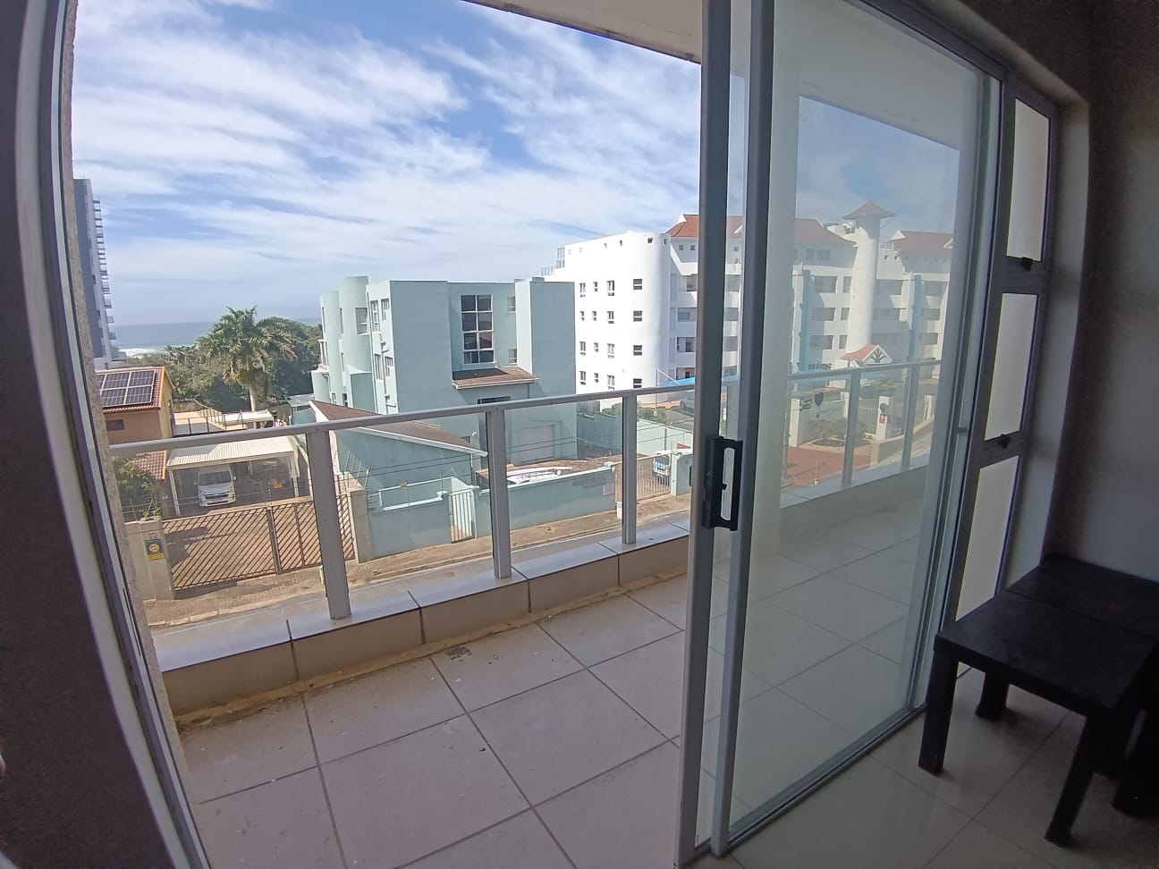 2 Bedroom, 1 Bathroom, open plan, Margate Sea view for Sale