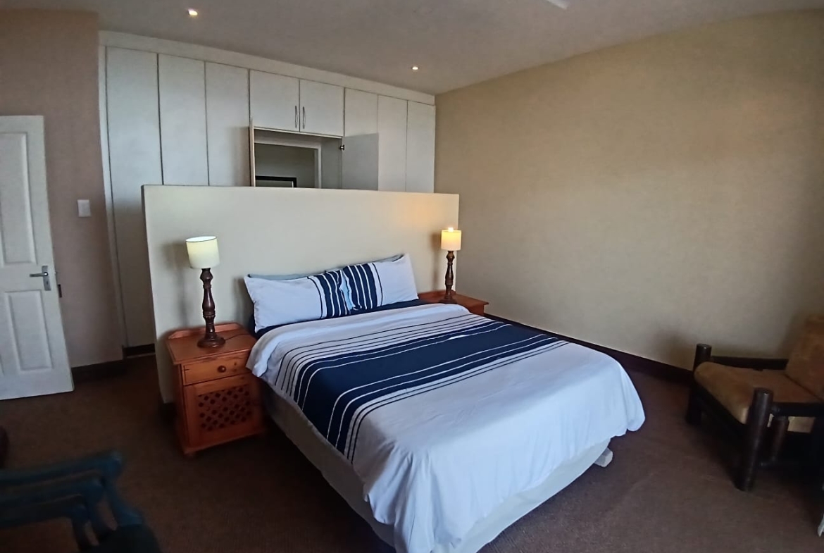 3 Bedroom, 2 Bathroom, Open Plan, Margate Sea view for Sale