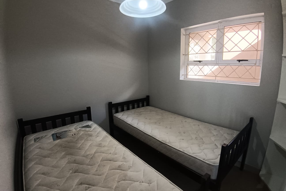 2 Bedroom, 1 Bathroom, open plan, Margate Sea view for Sale
