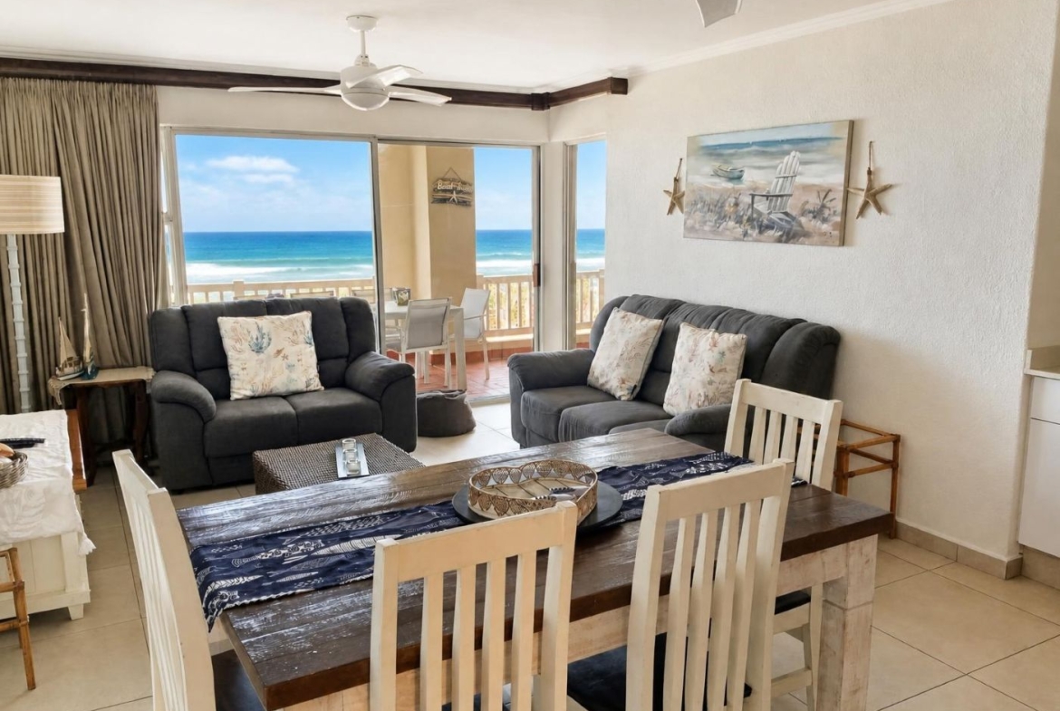 Laguna, Uvongo | R1,850,000 | 120 m² | 3 Bedrooms | Top Floor | Fully Furnished