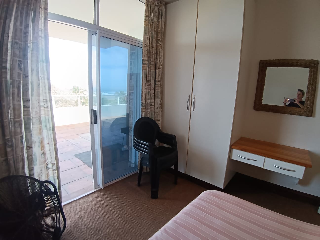 53c6bdf4-cd4e-4011-b810-565acb6cbd4b 3 Bedroom, 2 Bathroom, Open Plan, Margate Sea view for Sale