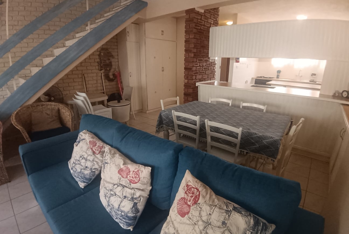 3 Bedroom, 2 Bathroom, open plan, Manaba sea view for Sale