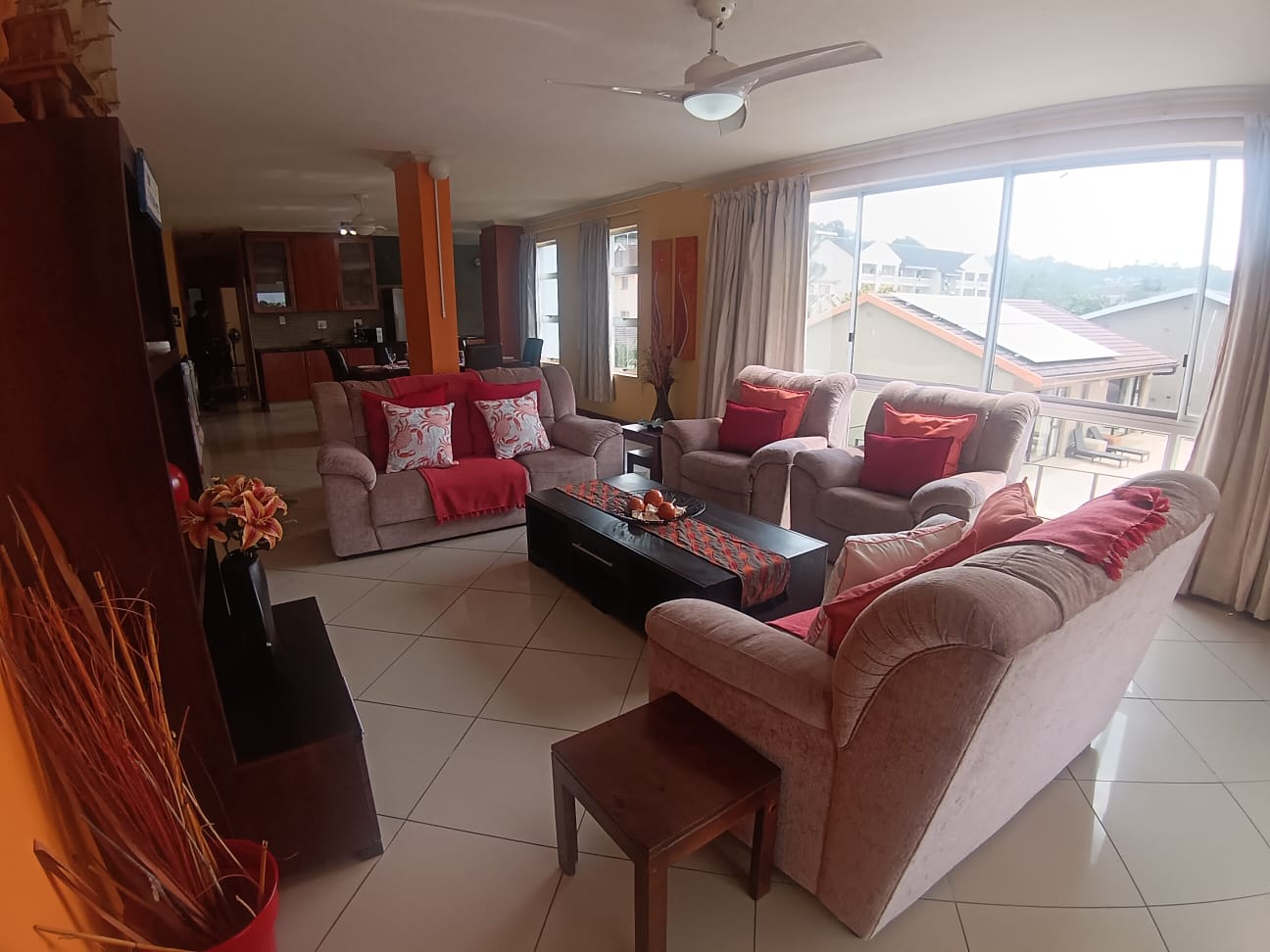 3 Bedroom, 2 Bathroom, Open Plan, Margate Sea view for Sale