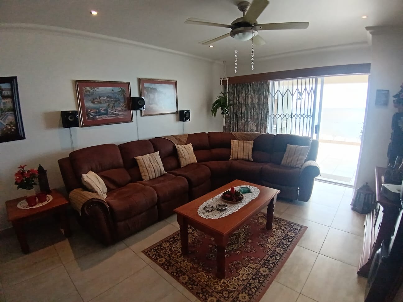 5ce3b861-5280-4be9-8d25-fdf10ad4f607 Spacious 3 Bedroom, 2 Bathroom, open plan Manaba Sea View For Sale