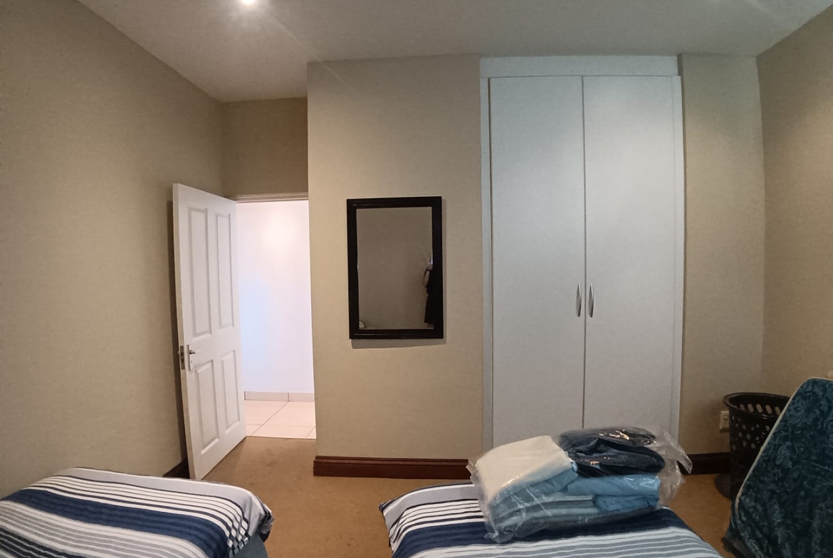 3 Bedroom, 2 Bathroom, Open Plan, Margate Sea view for Sale