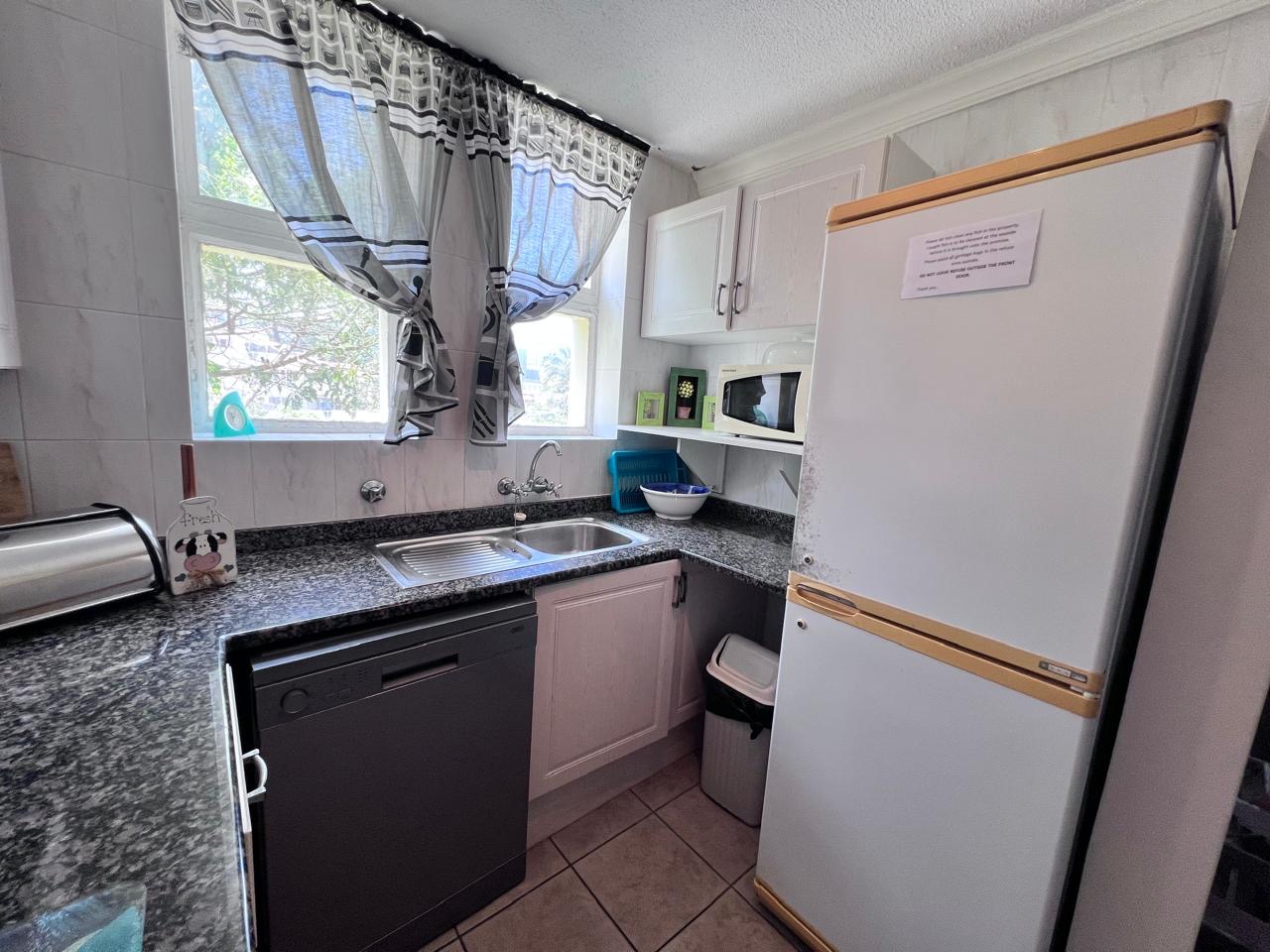 6306a6ac-41a2-42f7-aef9-98e8a8ec46fa Fully Furnished Pet Friendly 3 Bedroom Apartment with Spectacular Sea Views
