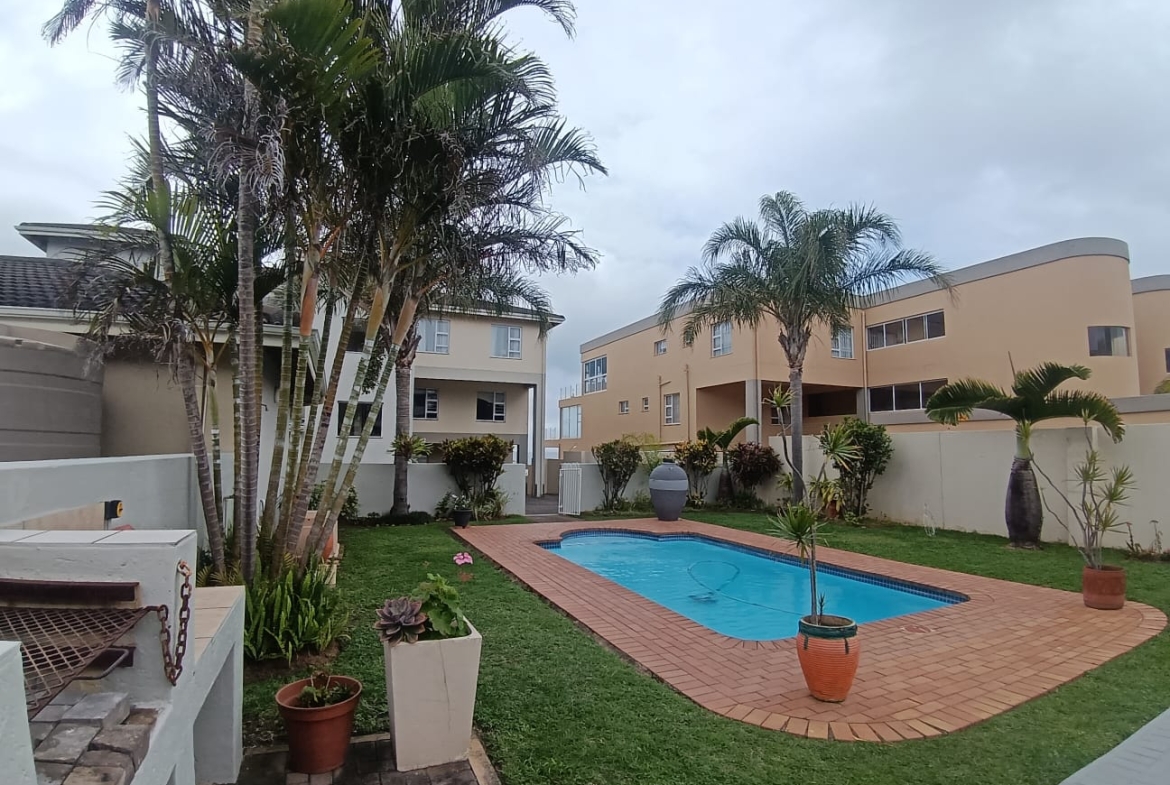 Spacious 3 Bedroom, 2 Bathroom, open plan Manaba Sea View For Sale