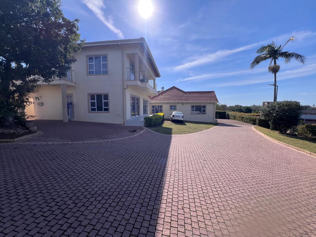 69c5be53-d0ec-4435-b53c-c4a12d19f232 Modern 2 Bedroom Apartment For Rent